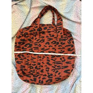 Quilted Leopard Print Tote Bag – NWT Animal print LEOPARD PUNK soft
